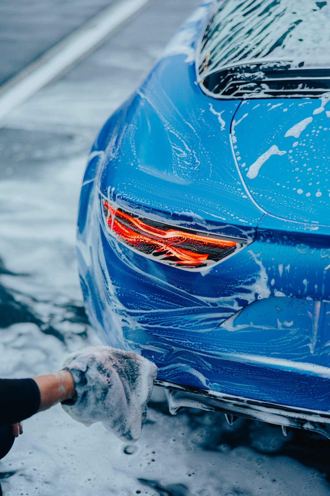 luxury car washing